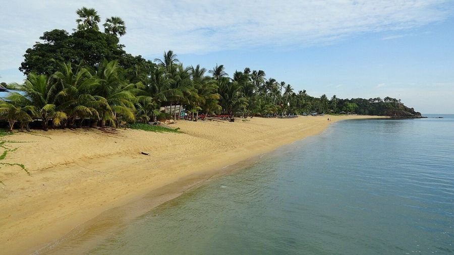 Maenam Beach, strand in Koh Samui, Thailand